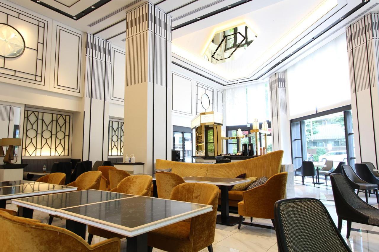 Hotel Trusty Premier Nihonbashihamacho Tokyo Bagian luar foto