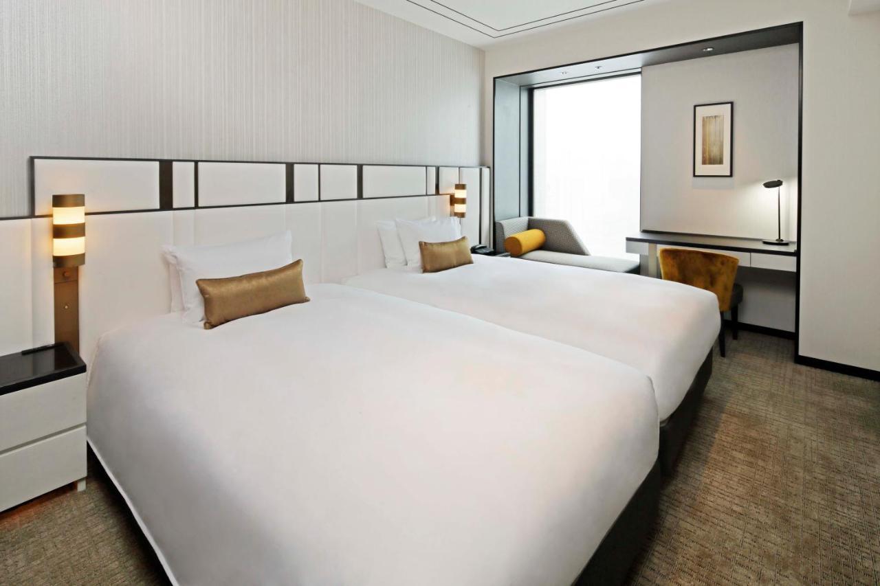Hotel Trusty Premier Nihonbashihamacho Tokyo Bagian luar foto