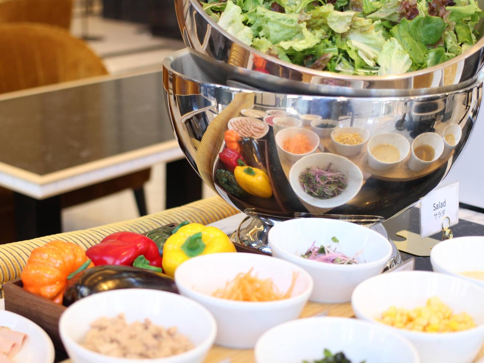 Hotel Trusty Premier Nihonbashihamacho Tokyo Bagian luar foto